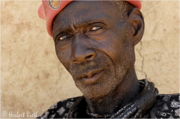 Himba 15